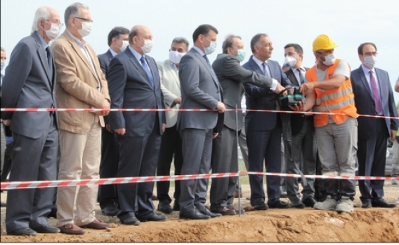 Koçak Farma tarafından yaptırılan 21 derslikli okulun temeli törenle atıldı