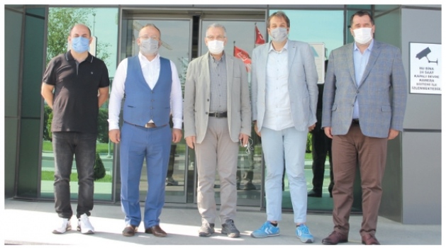 İstanbul Deri Organize Sanayi Bölgesi’nden ÇOSB’ye teknik gezi