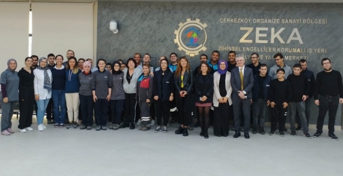 Oya Başar’dan ÇOSB ZEKA’ya sürpriz ziyaret