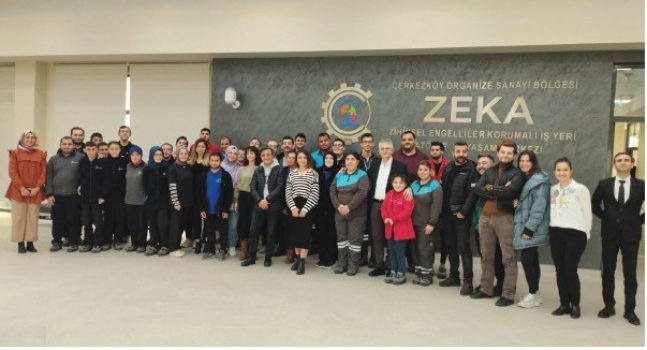 Ünlü oyuncular ÇOSB ZEKA’da coşkuyla karşılandı