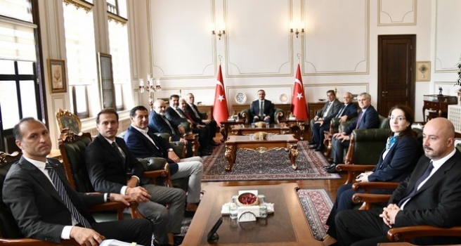 ÇOSB Yönetim Kurulu’ndan, Vali Soytürk’e kutlama ziyareti