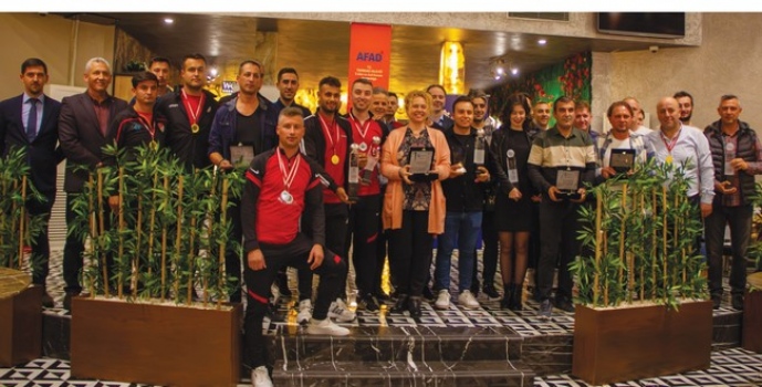 ÇOSB Turnuvalarının kupa ve ödül töreni gerçekleşti…