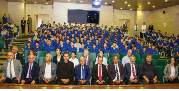 Özel ÇOSB Mesleki ve Teknik Anadolu Lisesi’nde yeni eğitim-öğretim yılı başladı…