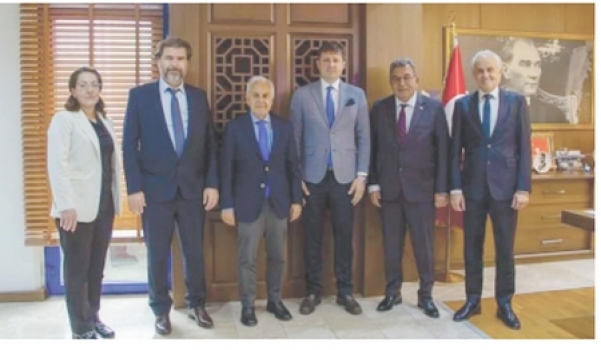 ÇOSB'den belediye başkanlarına 'Hayırlı olsun' ziyareti
