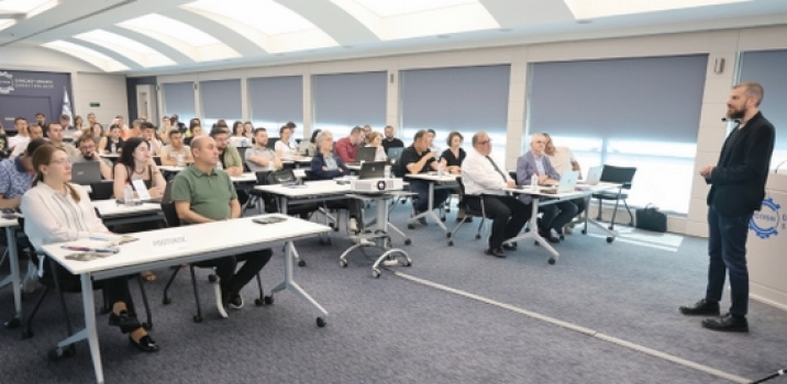 Çerkezköy OSB’de "Prompt Engineering" Eğitimi Yoğun İlgi Gördü