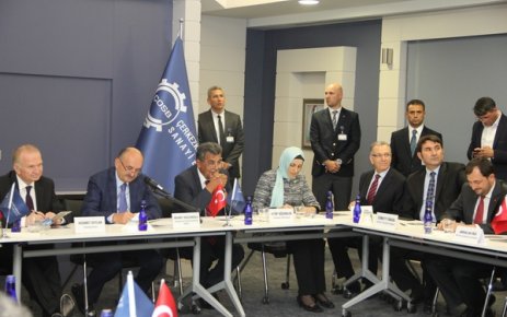 Çalışma Bakanı Müezzinoğlu ÇOSB’de sanayicilerle buluştu