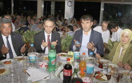 ÇOSB’de geleneksel iftar buluşması