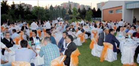 ÇOSB’den geniş katılımlı iftar yemeği