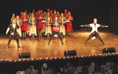 Devlet Halk Dansları Topluluğu Çerkezköy OSB’de sahne aldı