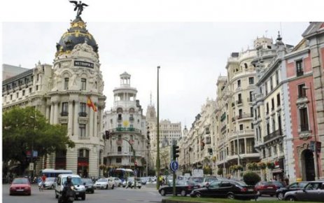 Geleneklerine bağlı entelektüel bir İspanyol:  MADRİD 