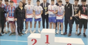 Özel ÇOSB MTAL Badminton Takımı Tekirdağ Şampiyonu oldu