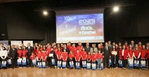 TEKNOFEST 2025’in dereceye giren gençleri ödüllendirildi