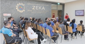 ZEKA’da özel bireylere ve ailelerine Sağlıklı Beslenme Semineri verildi